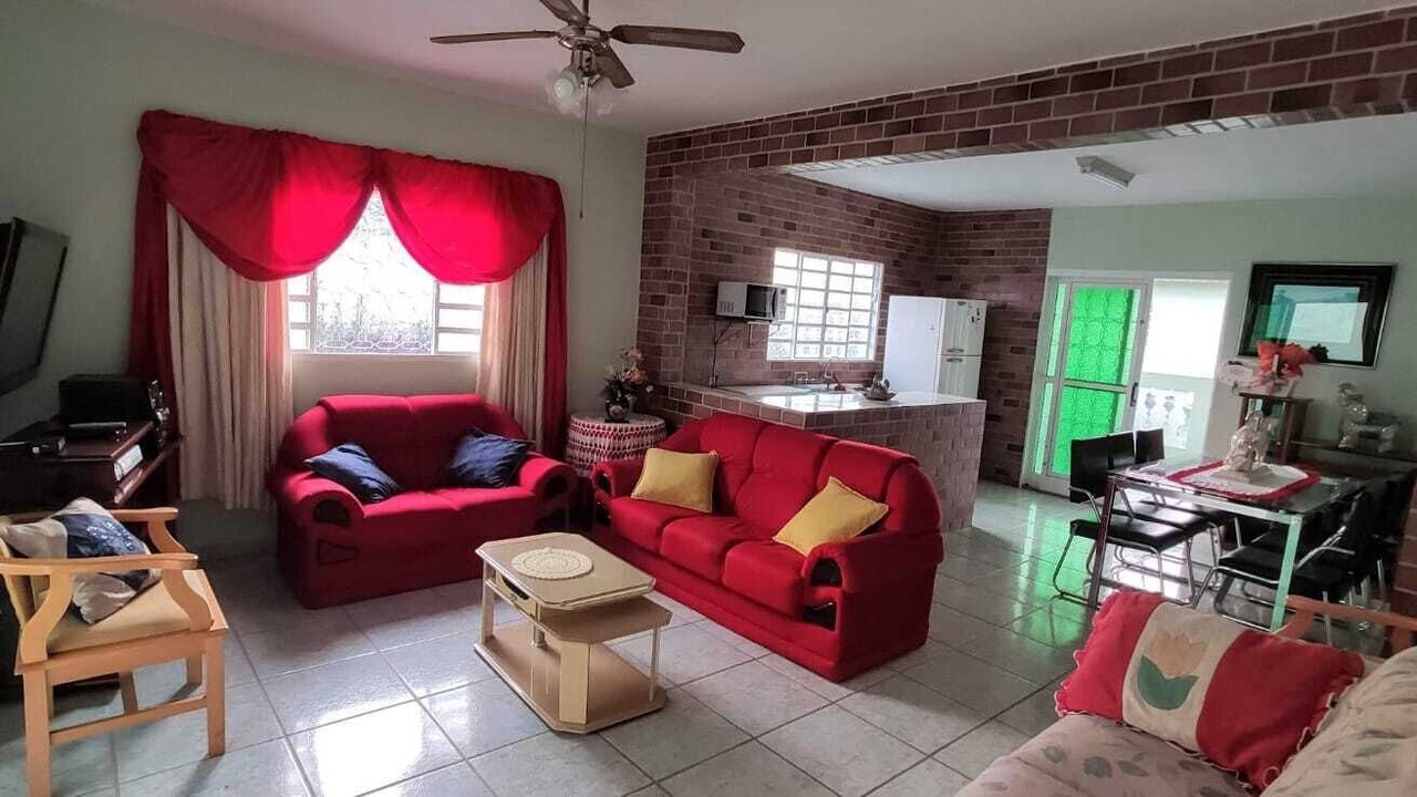 Photo of Livingroom in Aracoiaba da Serra