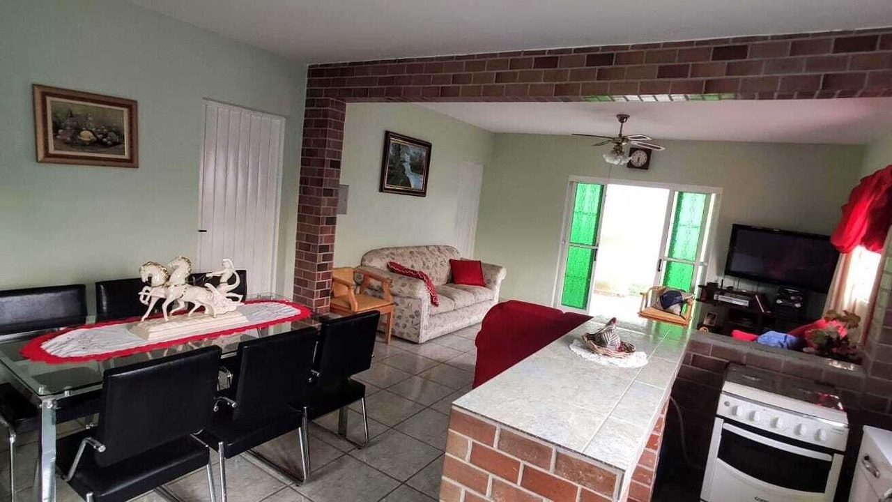 Photo of Livingroom in Aracoiaba da Serra