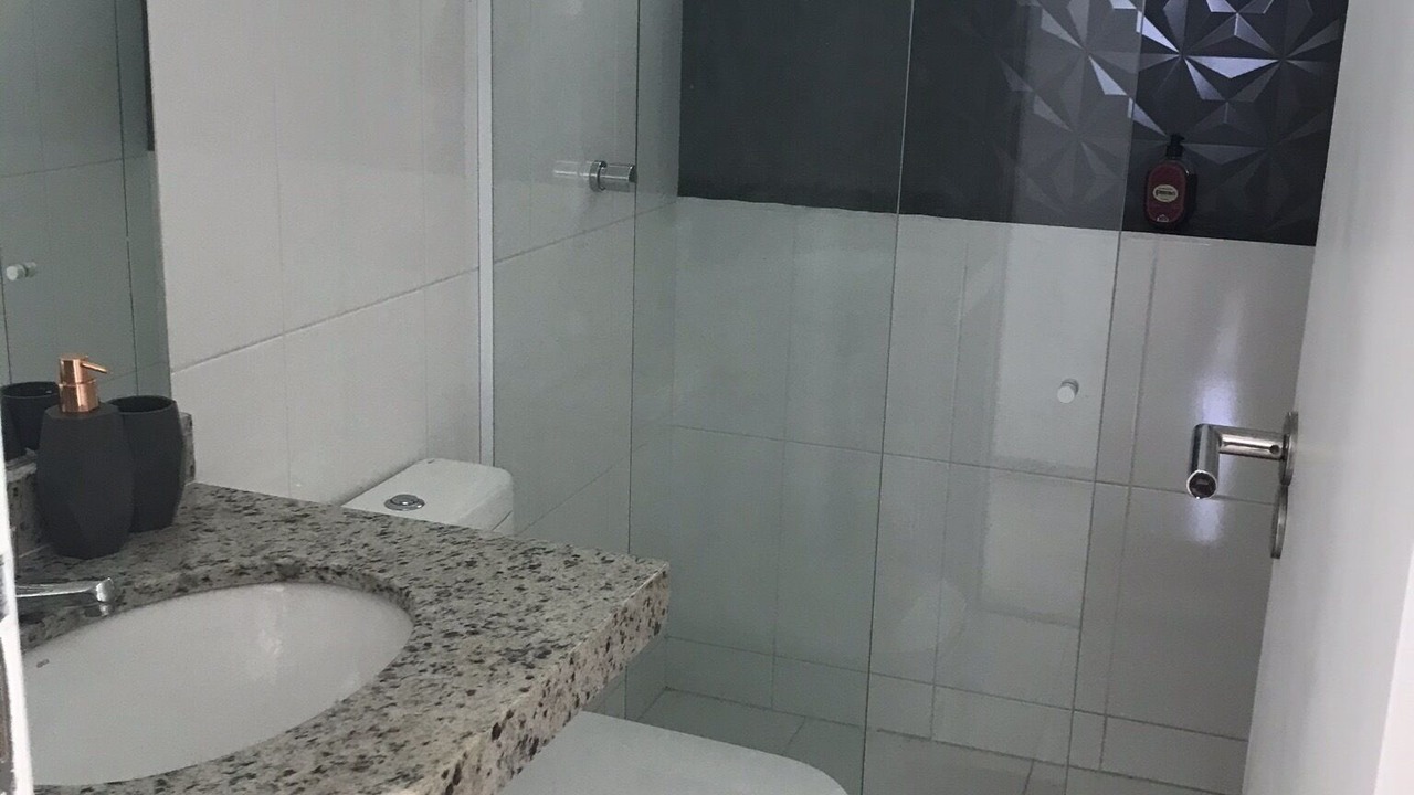 Photo of Bathroom in Atalaia