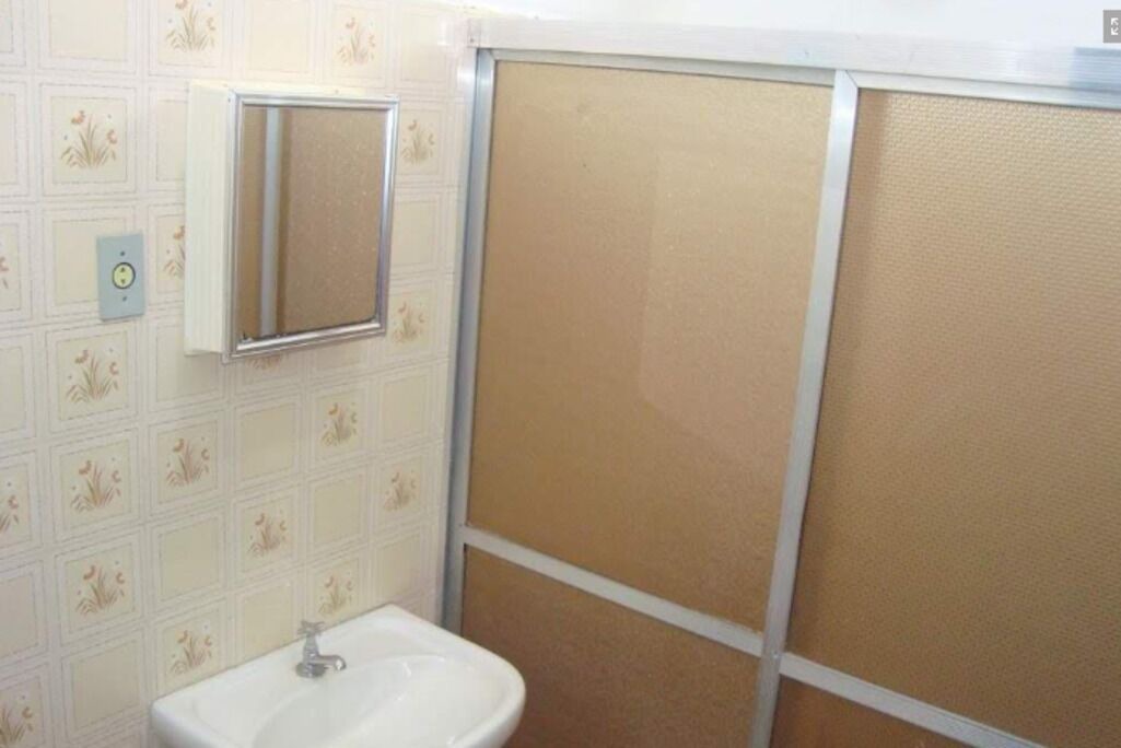 Photo of Bathroom in Iacanga