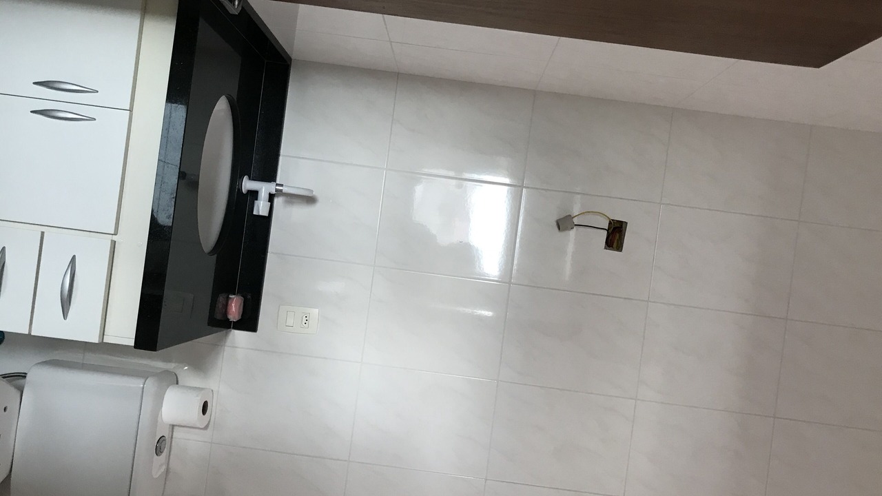 Photo of Bathroom in Praia da Enseada
