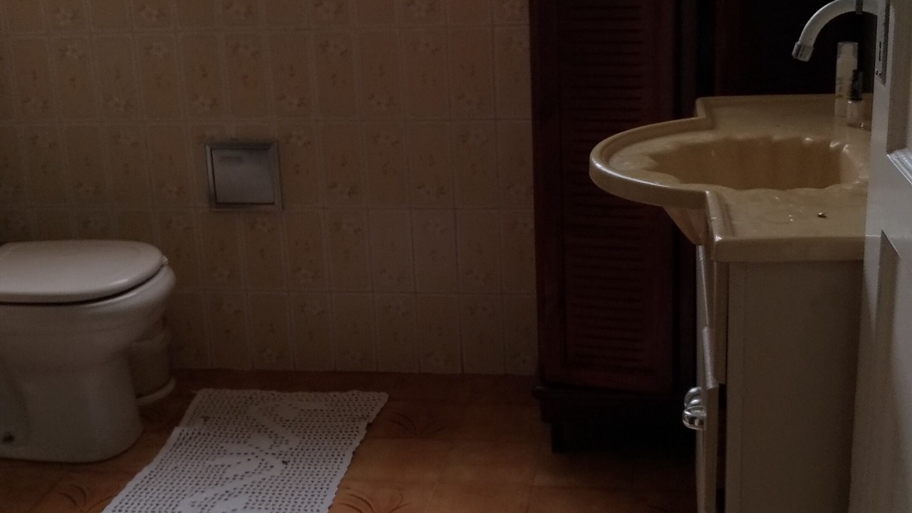 Photo of Bathroom in Praia do Porto Grande