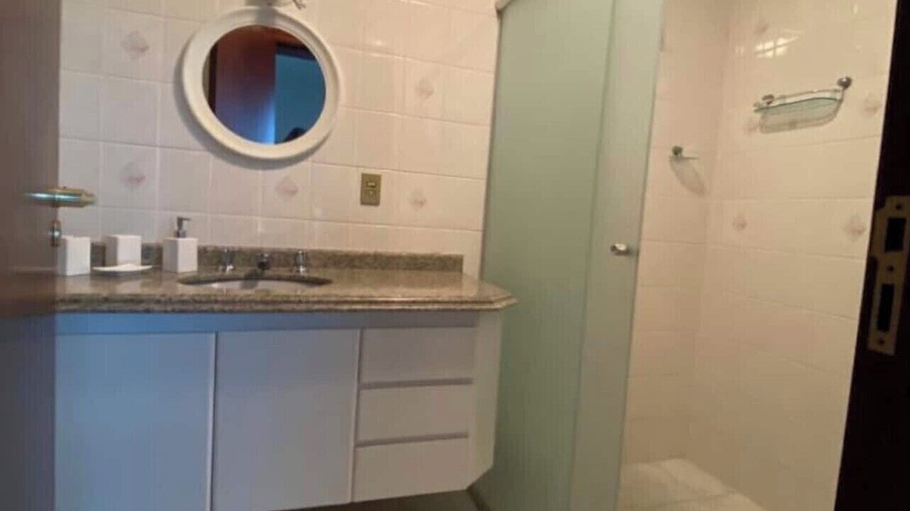 Photo of Bathroom in Toninhas