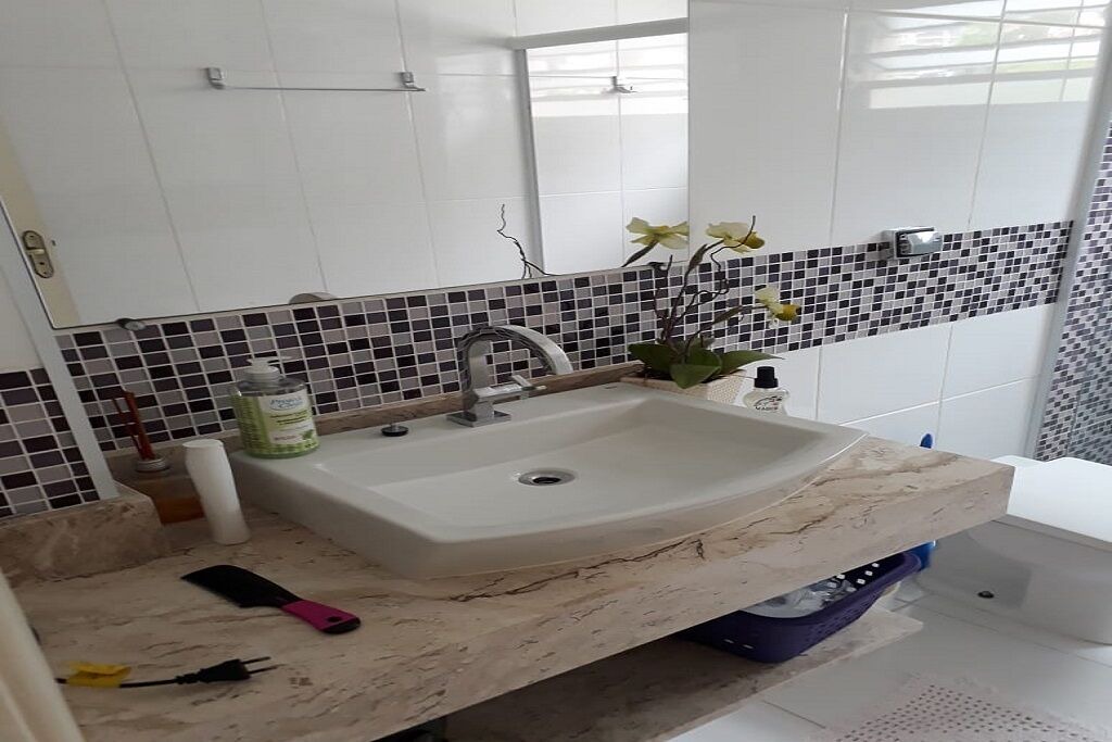 Photo of Bathroom in Tupi