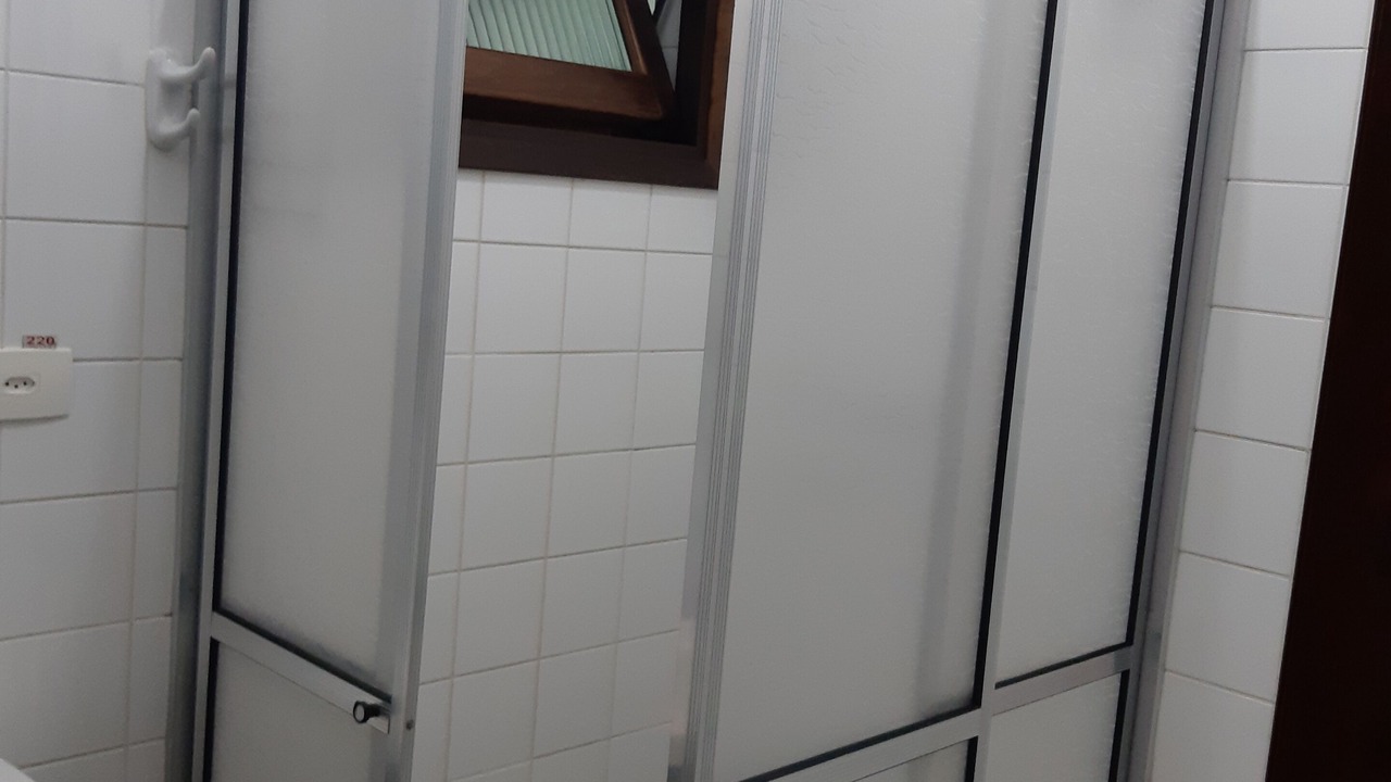 Photo of Bathroom in Maranduba