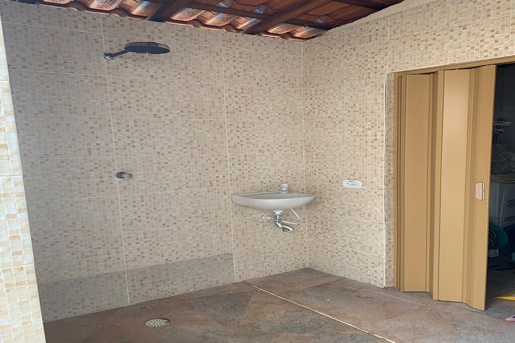 Photo of Bathroom in Pereque Mirim