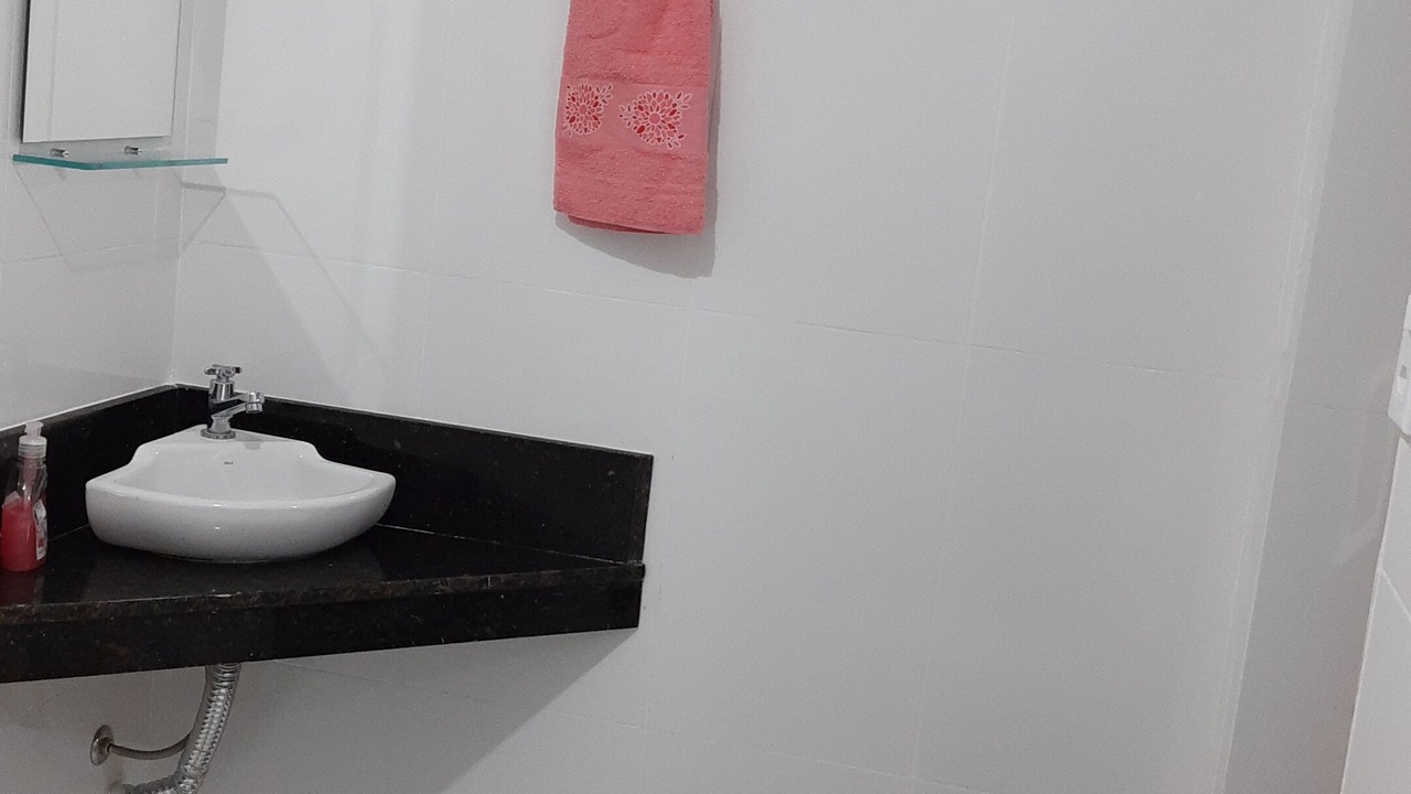 Photo of Bathroom in Atalaia
