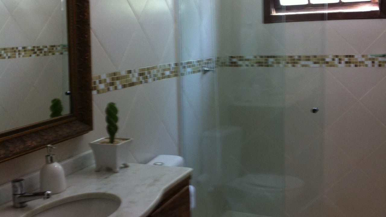 Photo of Bathroom in Igarata