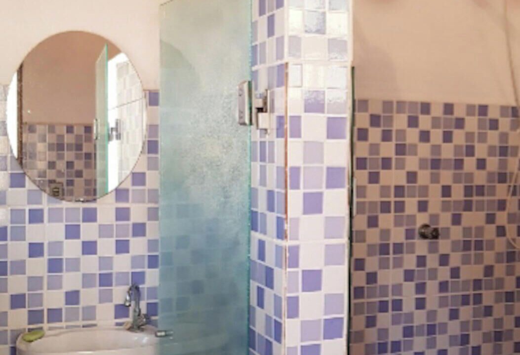 Photo of Bathroom in Mairinque