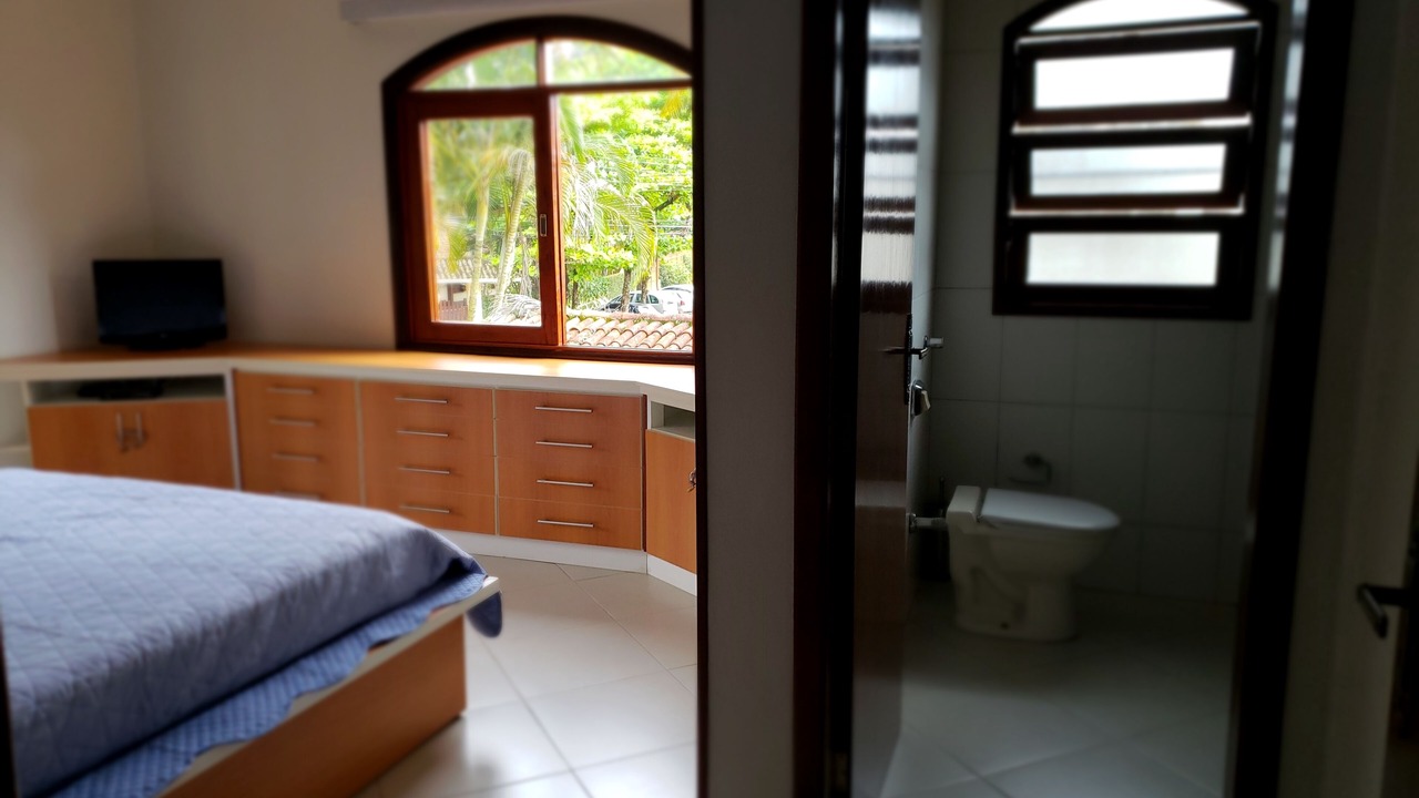 Photo of Bedroom in Praia da Enseada