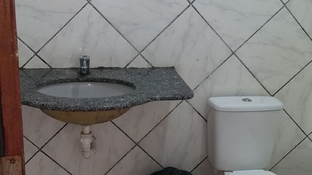 Photo of Bathroom in Raposa