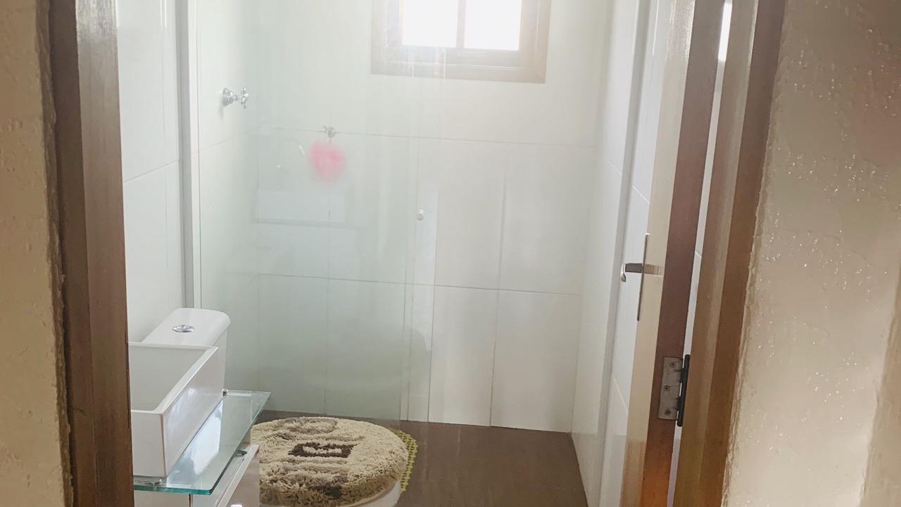 Photo of Bathroom in Igarata