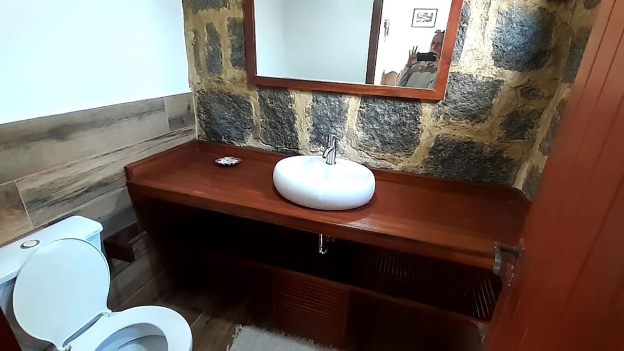 Photo of Bathroom in Cunha