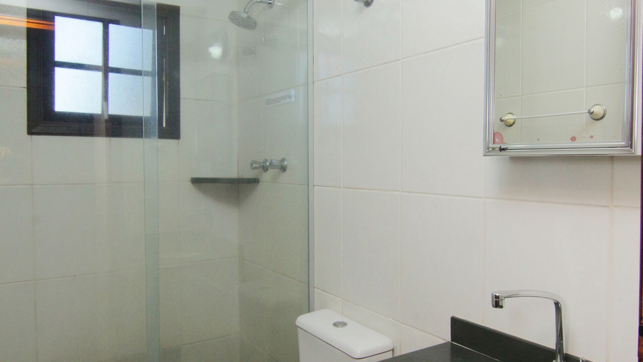 Photo of Bathroom in Piracaia