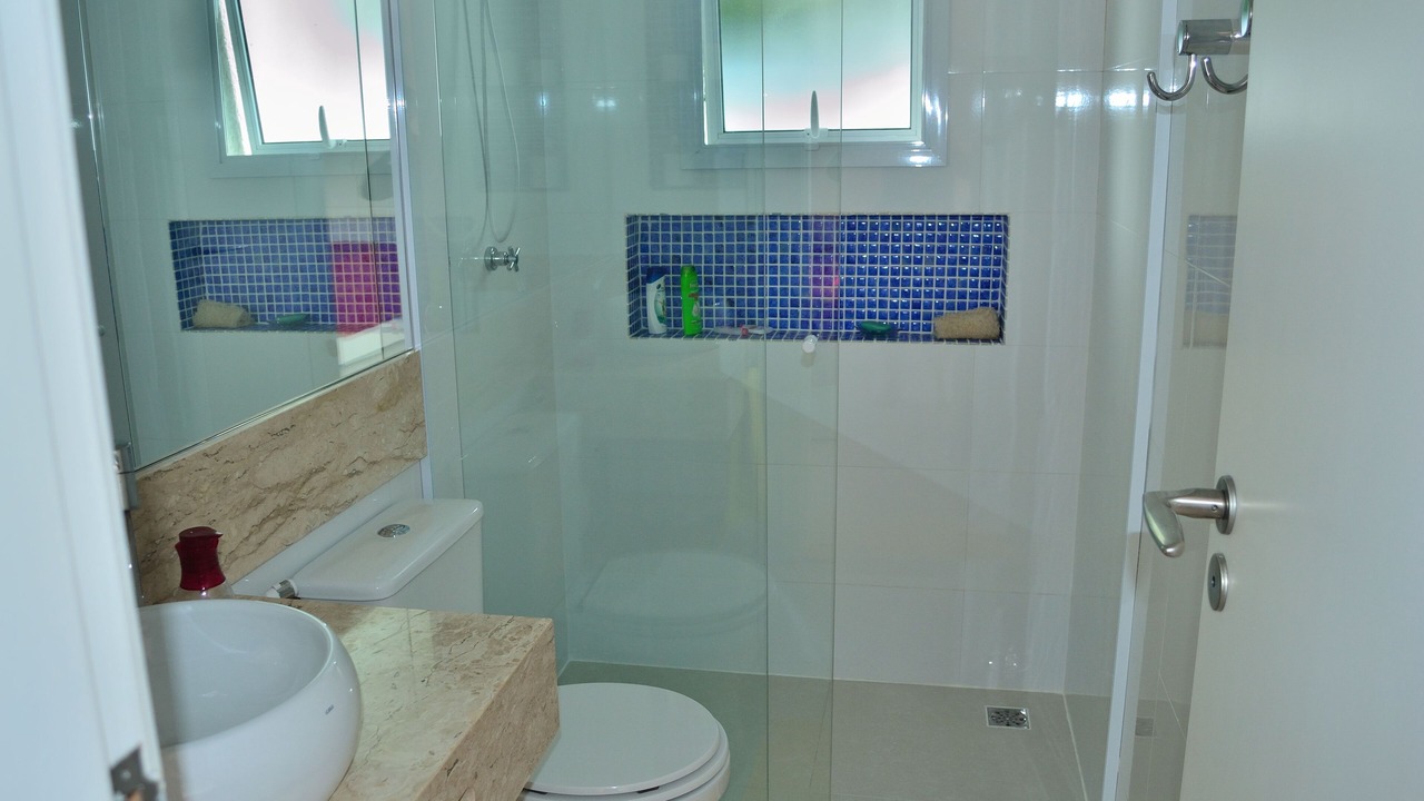 Photo of Bathroom in Guarutuba