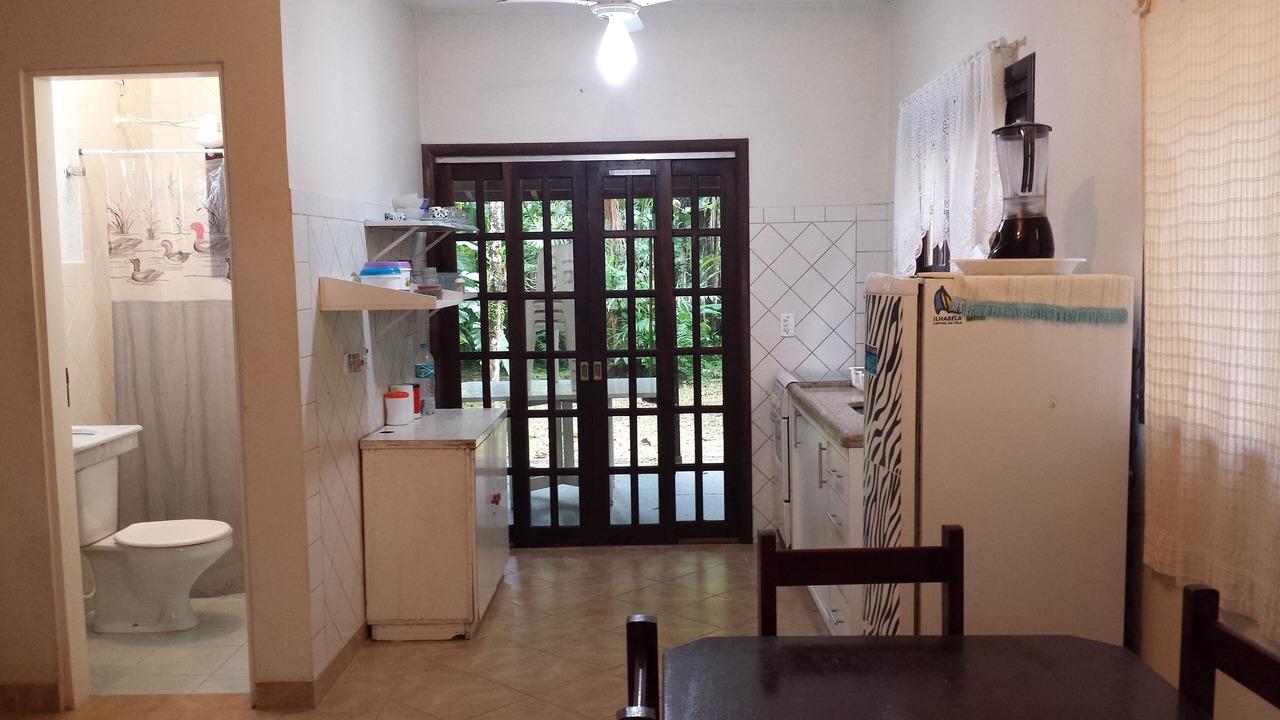 Photo of Kitchen in Camburi