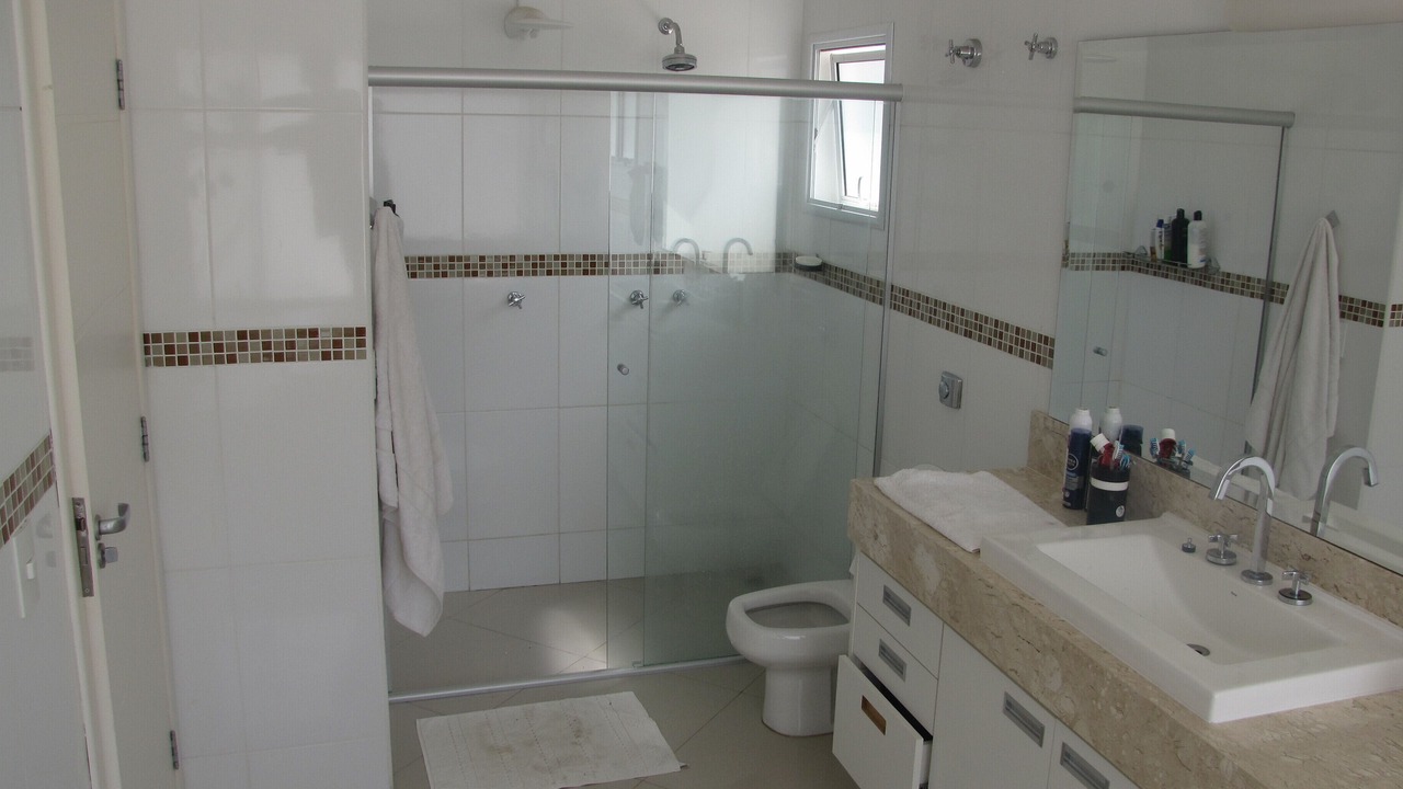 Photo of Bathroom in Estancia das Flores