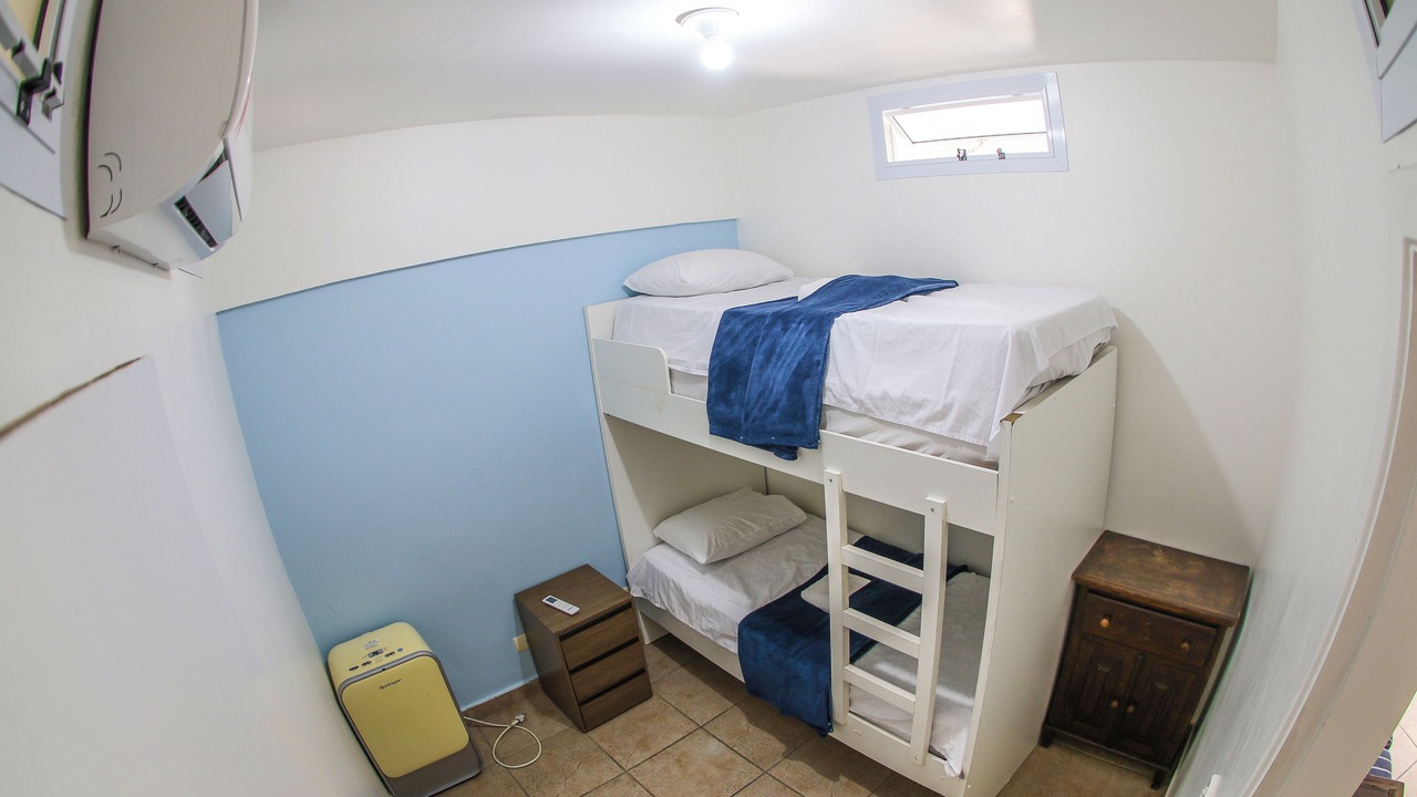 Photo of Bedroom in Tombo