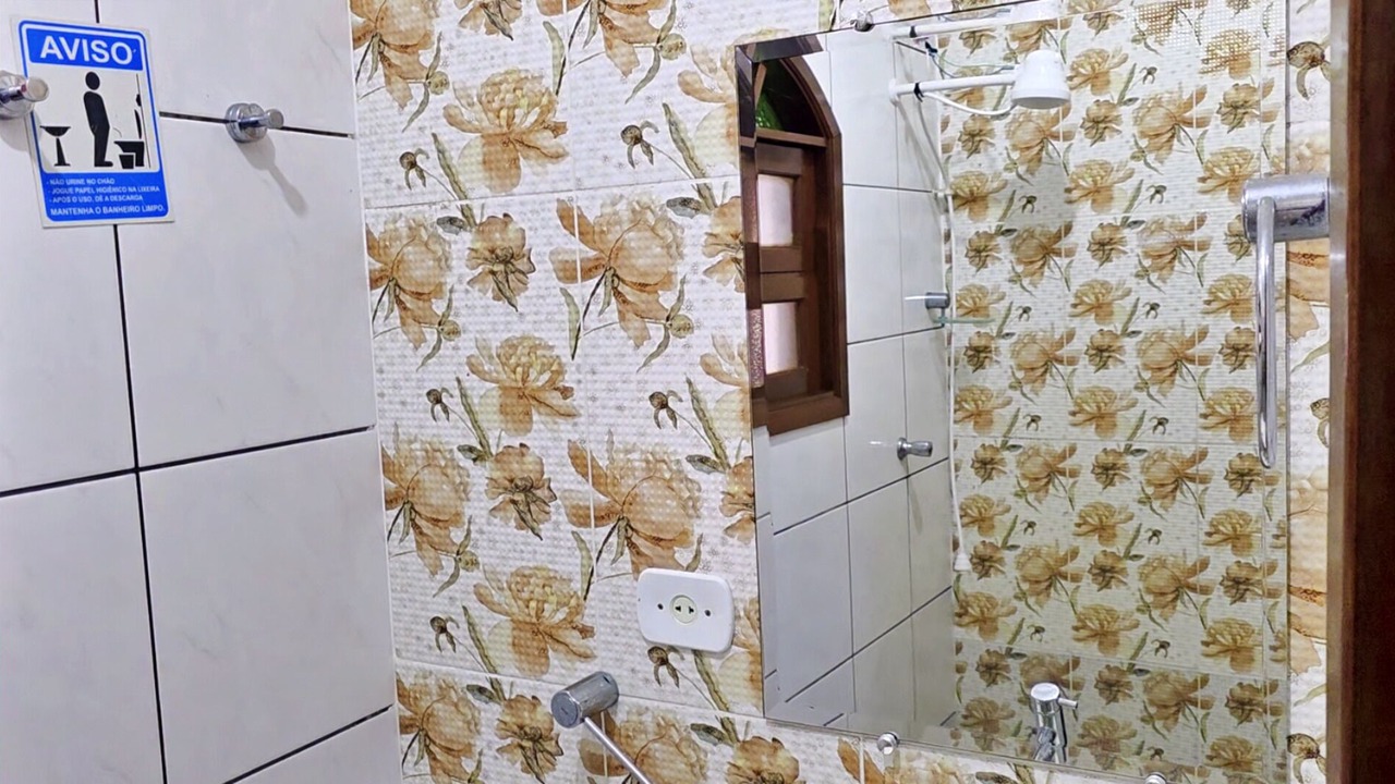 Photo of Bathroom in Indaia