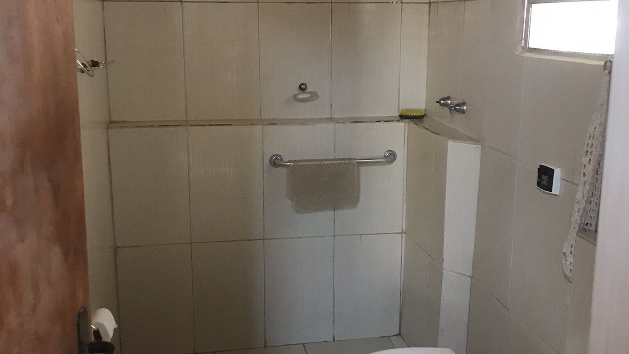 Photo of Bathroom in Mairipora