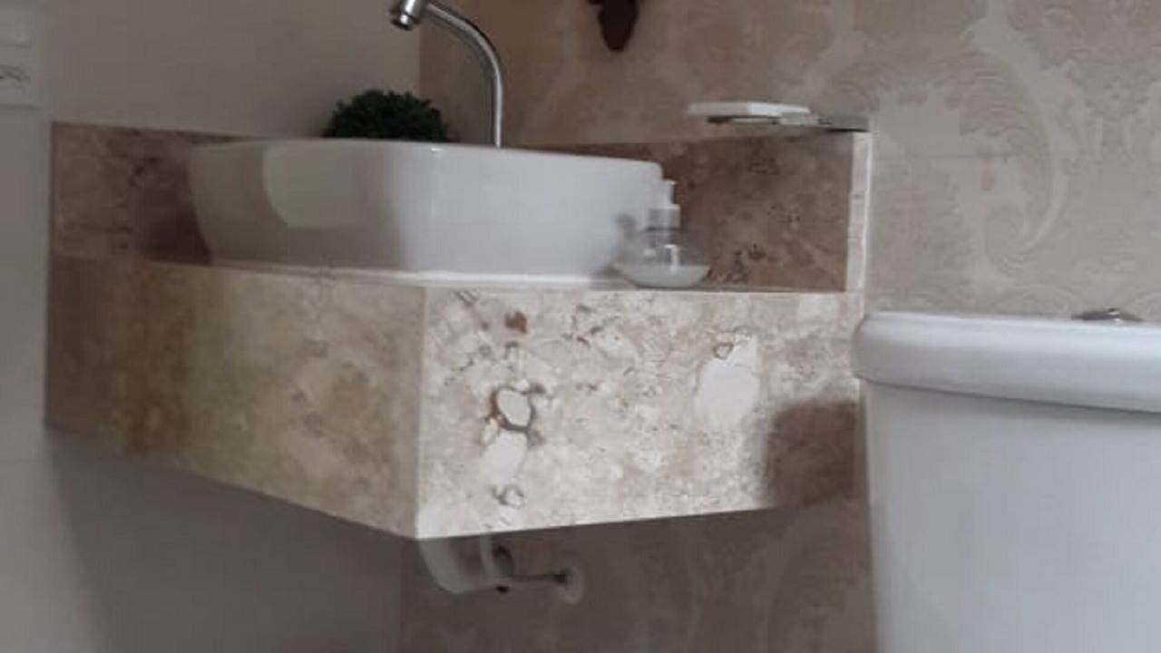 Photo of Bathroom in Guarutuba