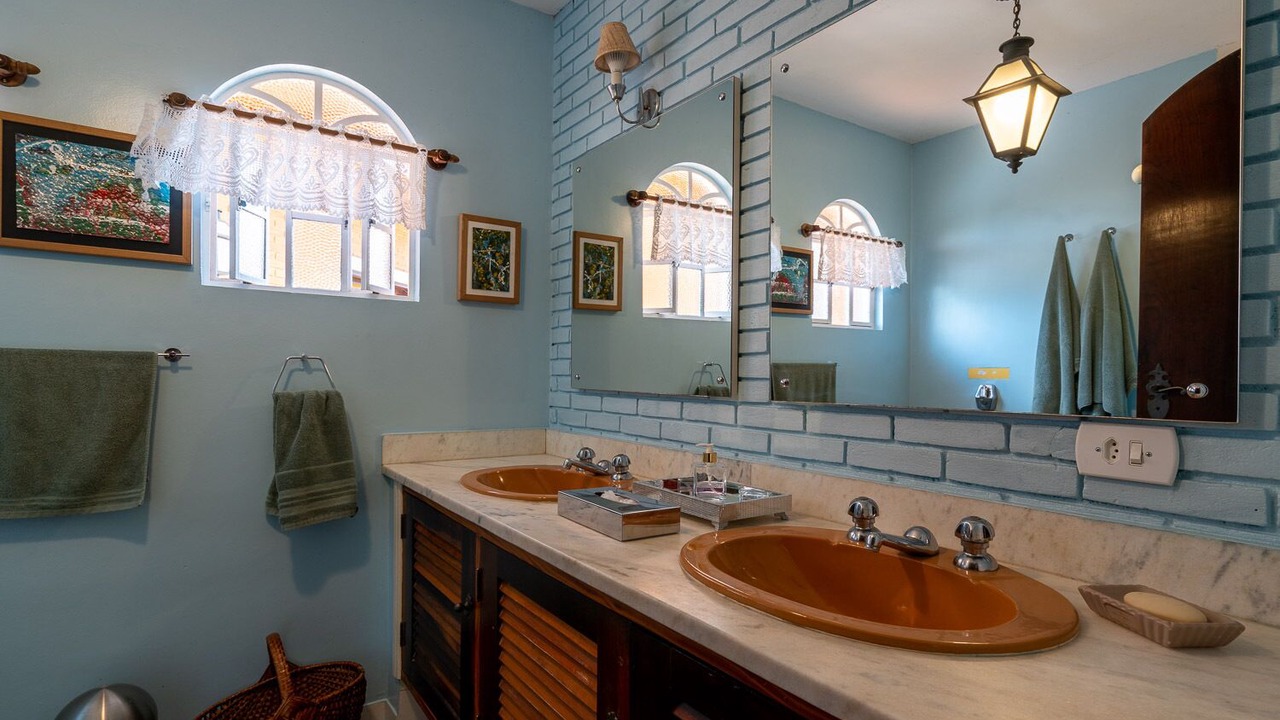 Photo of Bathroom in Vila Inglesa