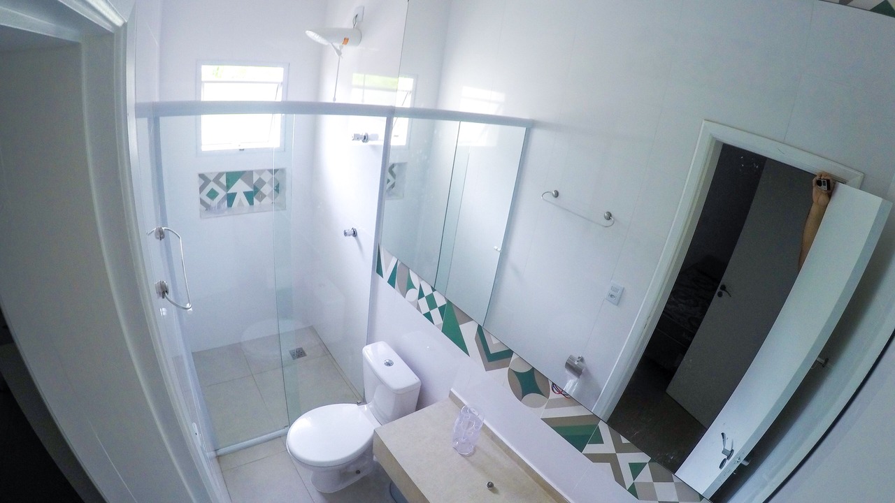 Photo of Bathroom in Maranduba