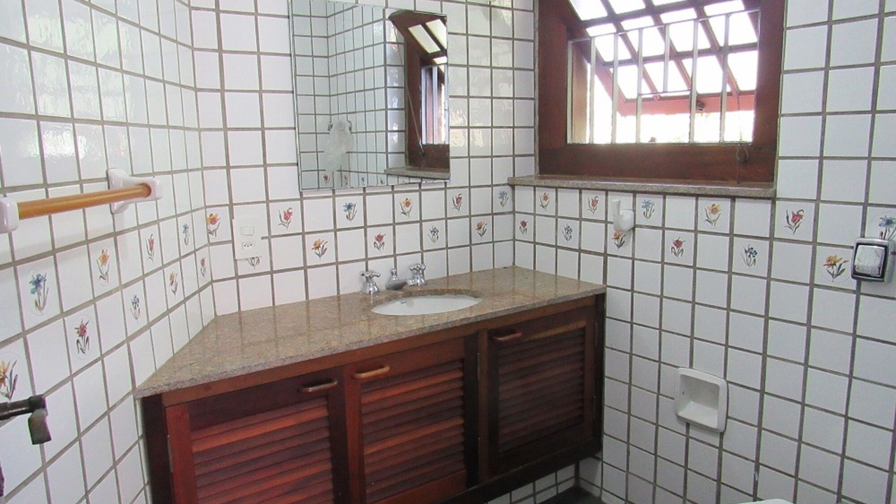Photo of Bathroom in Caraguatatuba