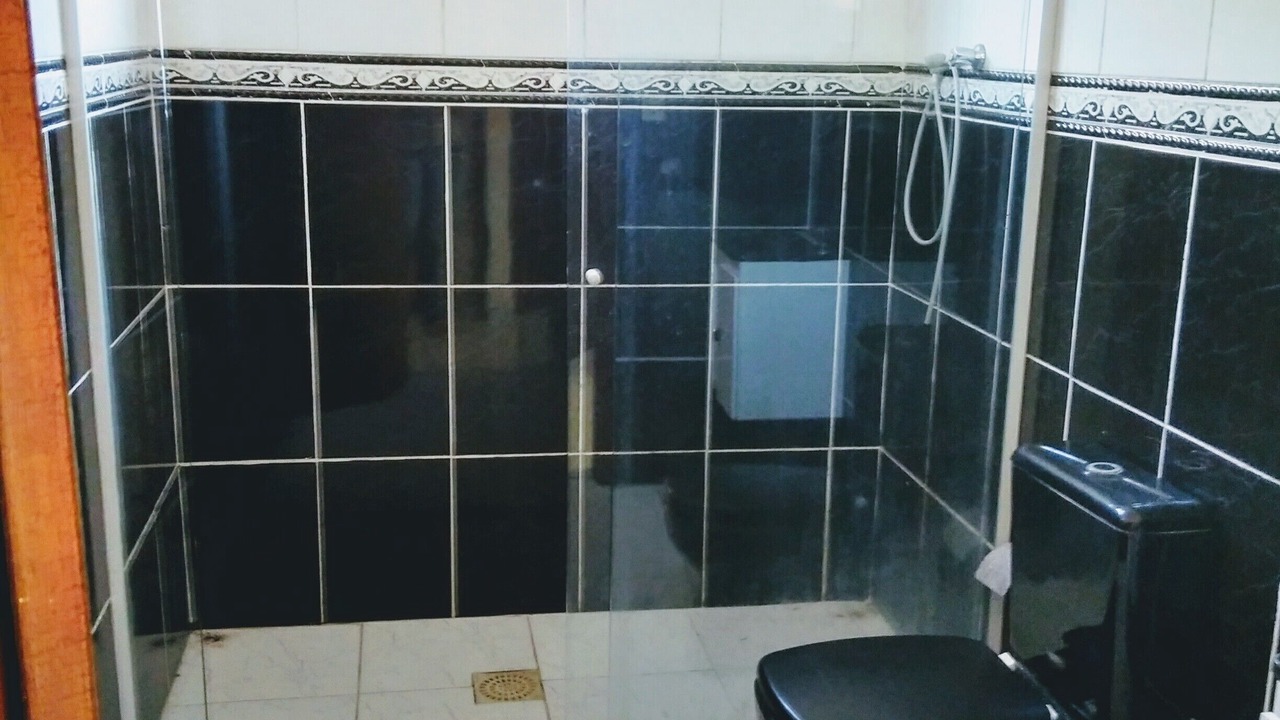 Photo of Bathroom in Maracana