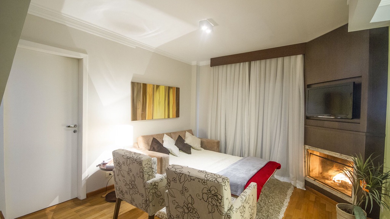Photo of Bedroom in Vila Everest