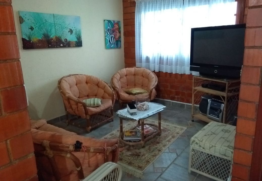 Photo of Livingroom in Camburi