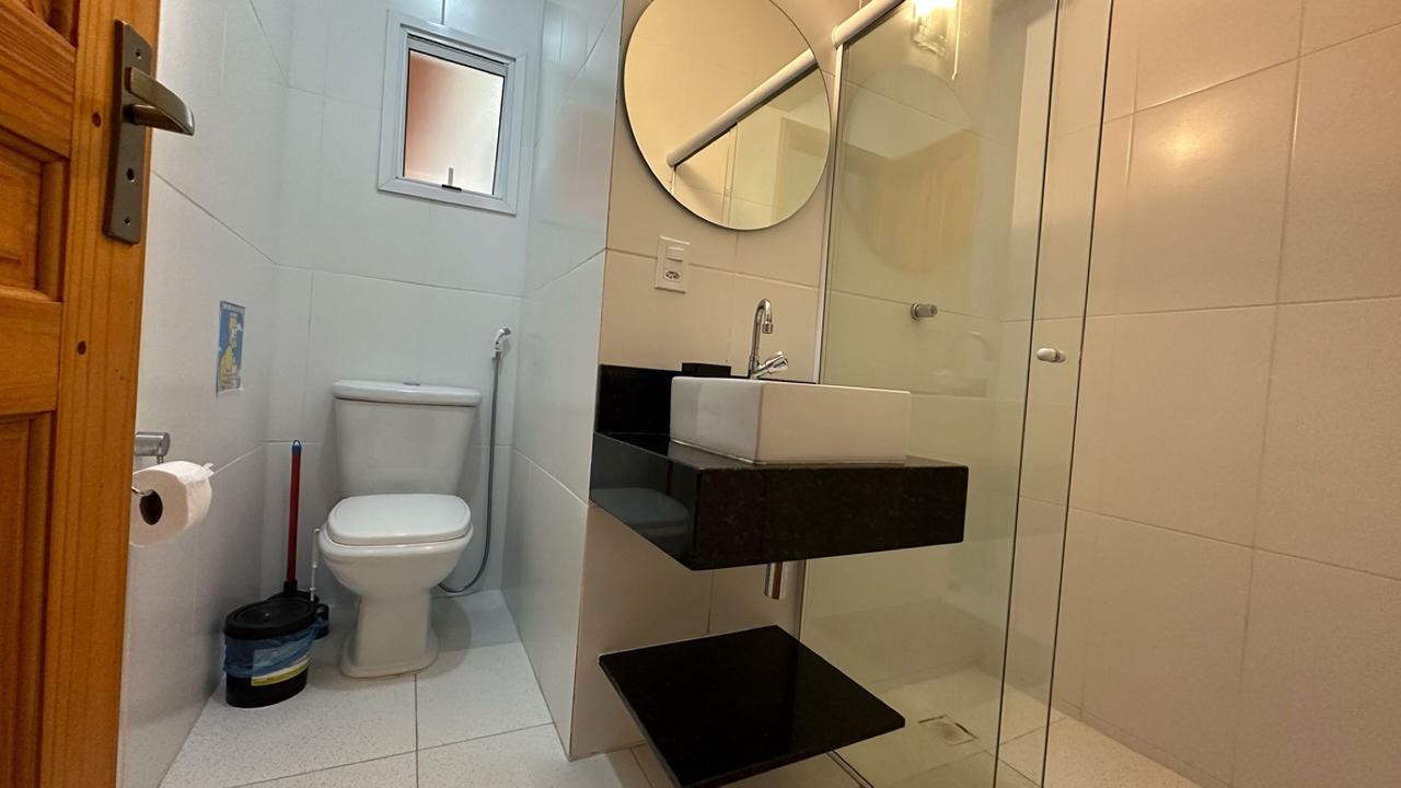 Photo of Bathroom in Praia da Enseada