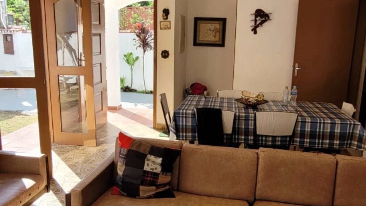 Photo of Livingroom in Praia da Enseada