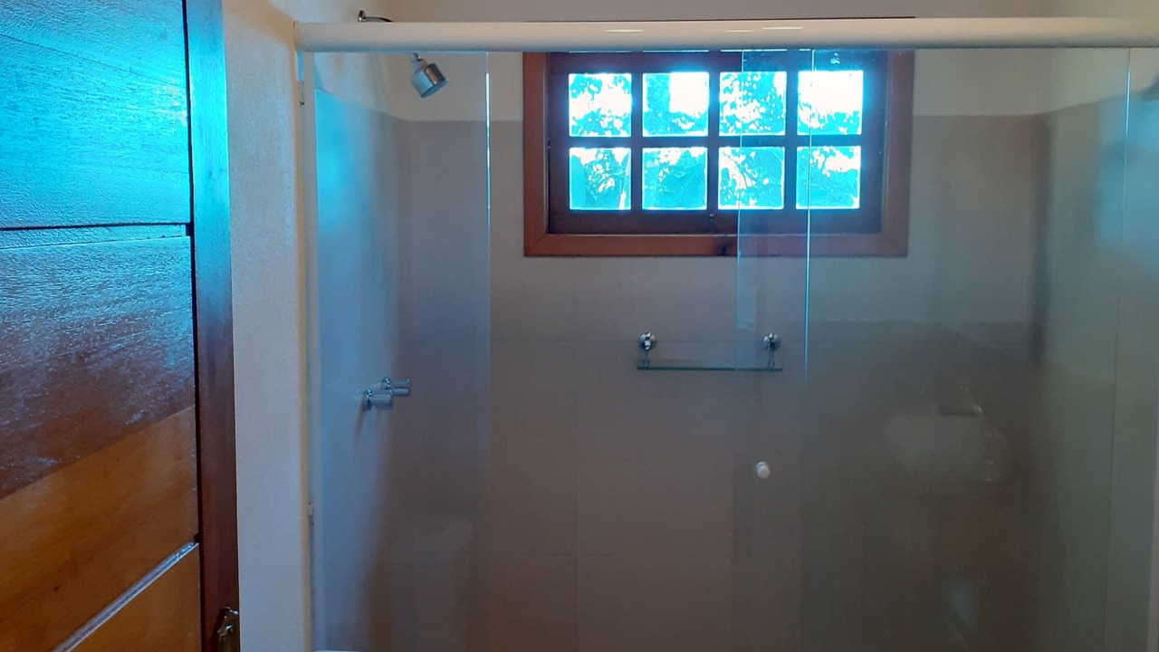 Photo of Bathroom in Embu-Guacu