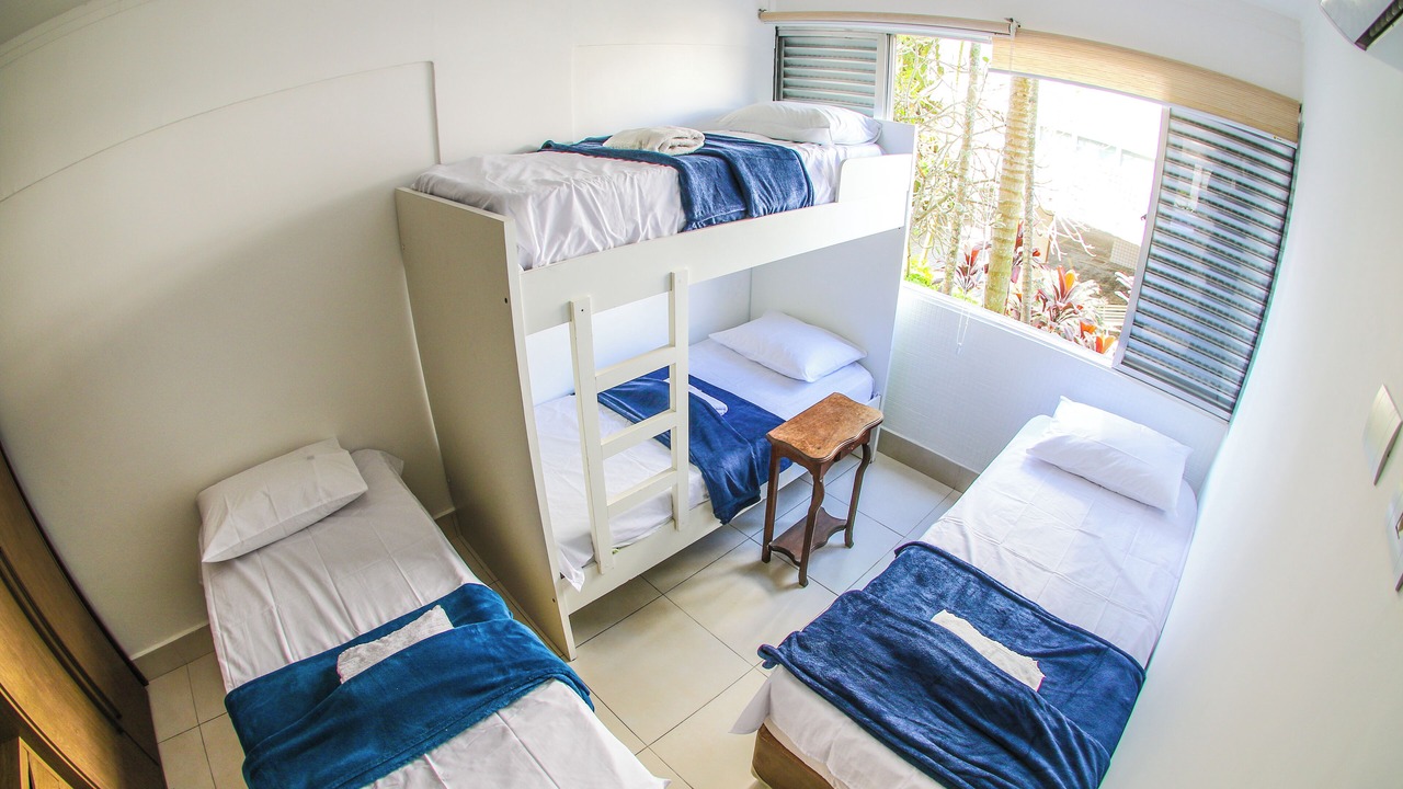 Photo of Bedroom in Tombo