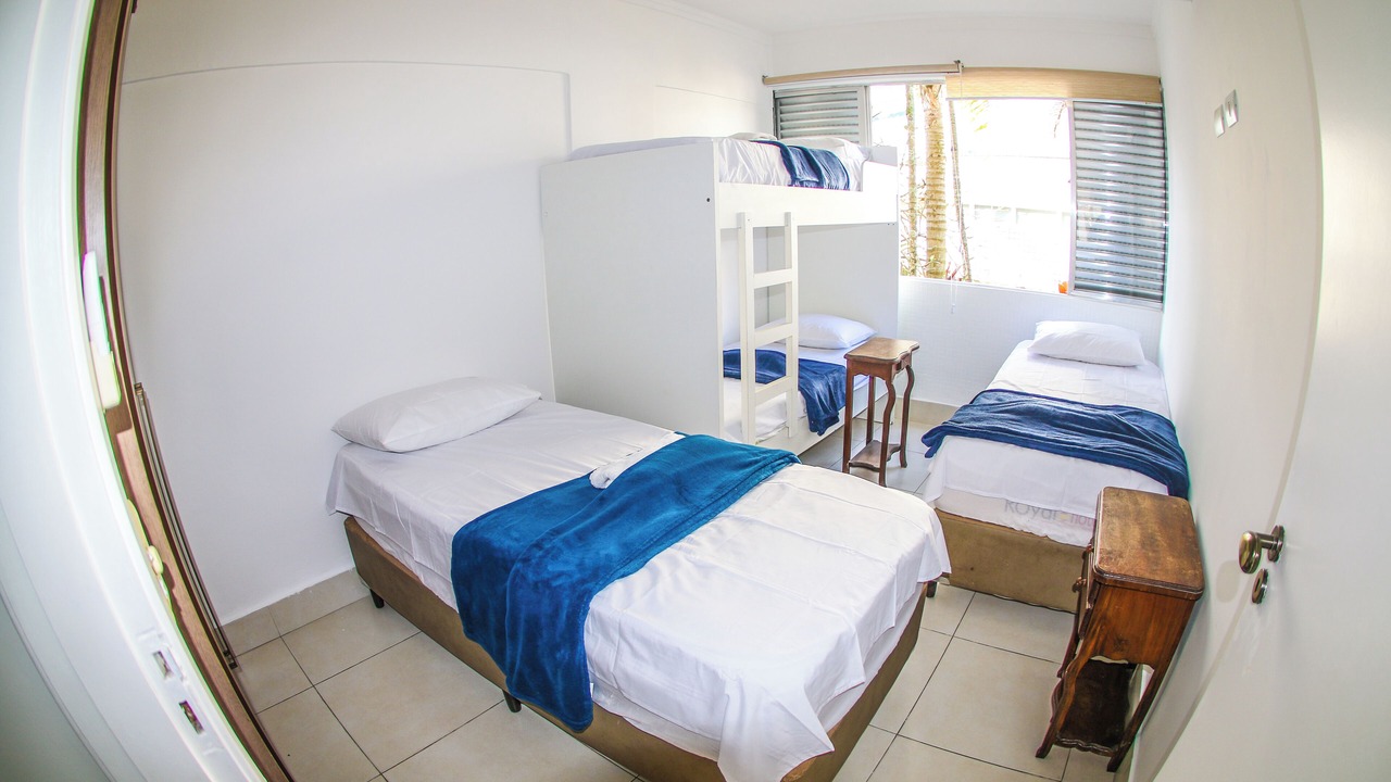 Photo of Bedroom in Tombo