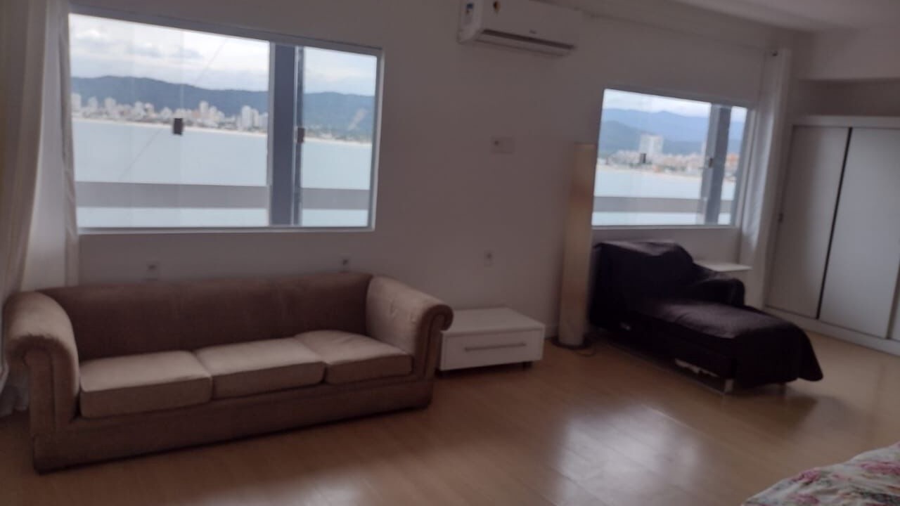 Photo of Livingroom in Vila Julia
