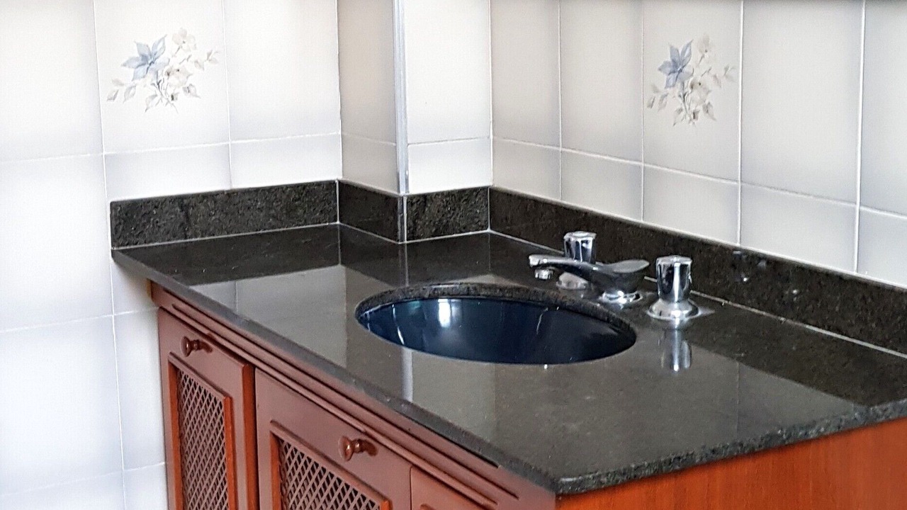 Photo of Bathroom in Jose Menino