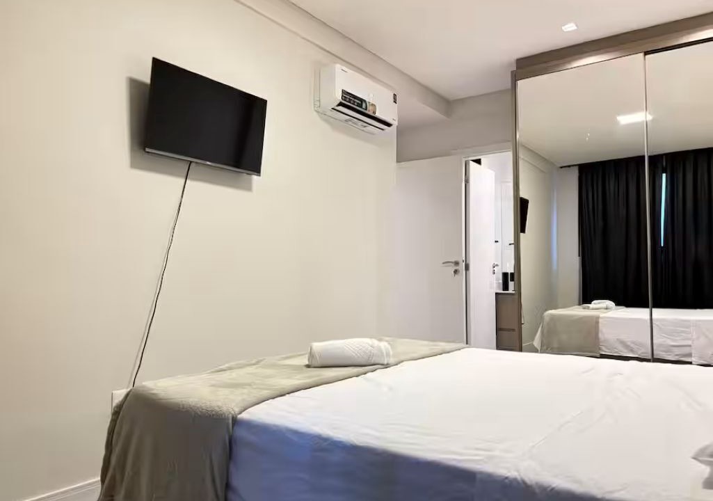Photo of Bedroom in Porto Belo