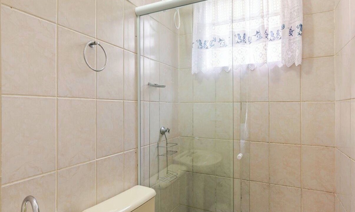 Photo of Bathroom in Maranduba