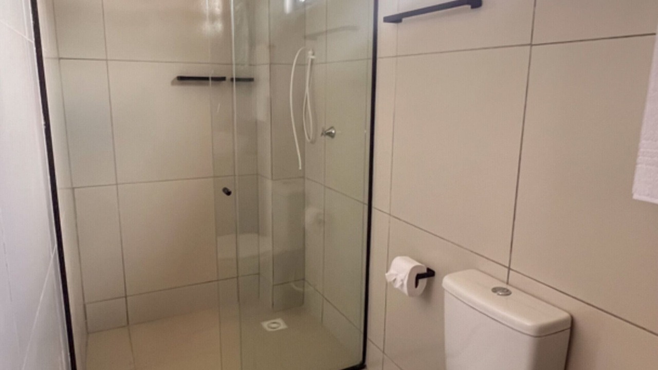 Photo of Bathroom in Japaratinga