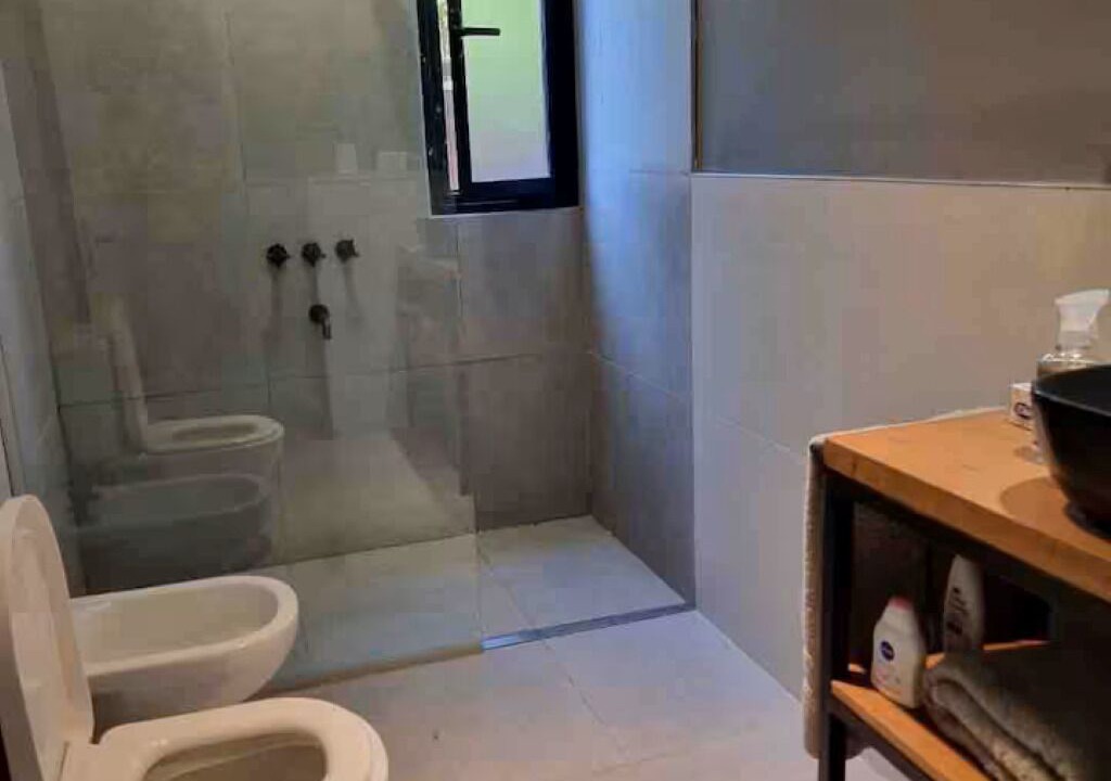 Photo of Bathroom in Chacras de Coria