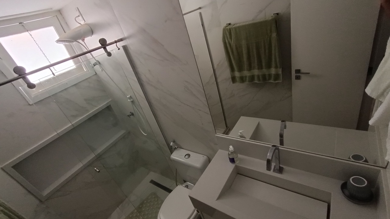 Photo of Bathroom in Flamengo