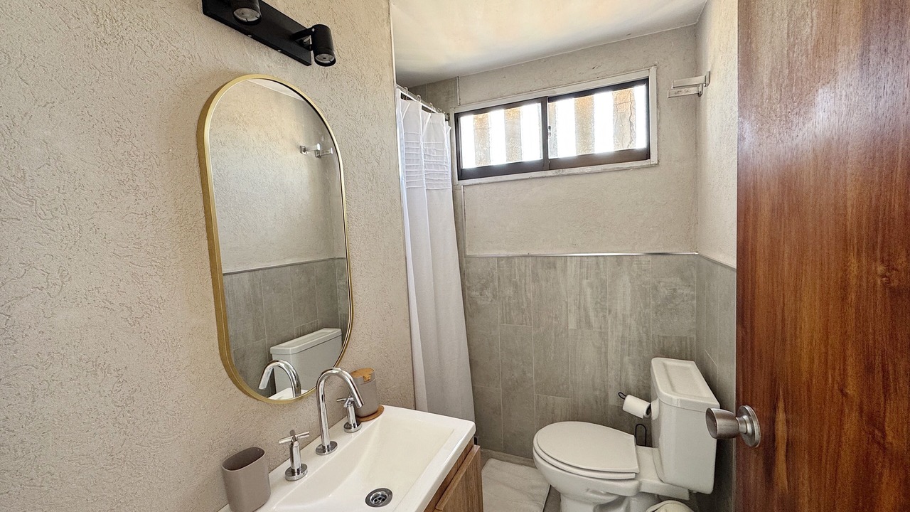 Photo of Bathroom in Miramar