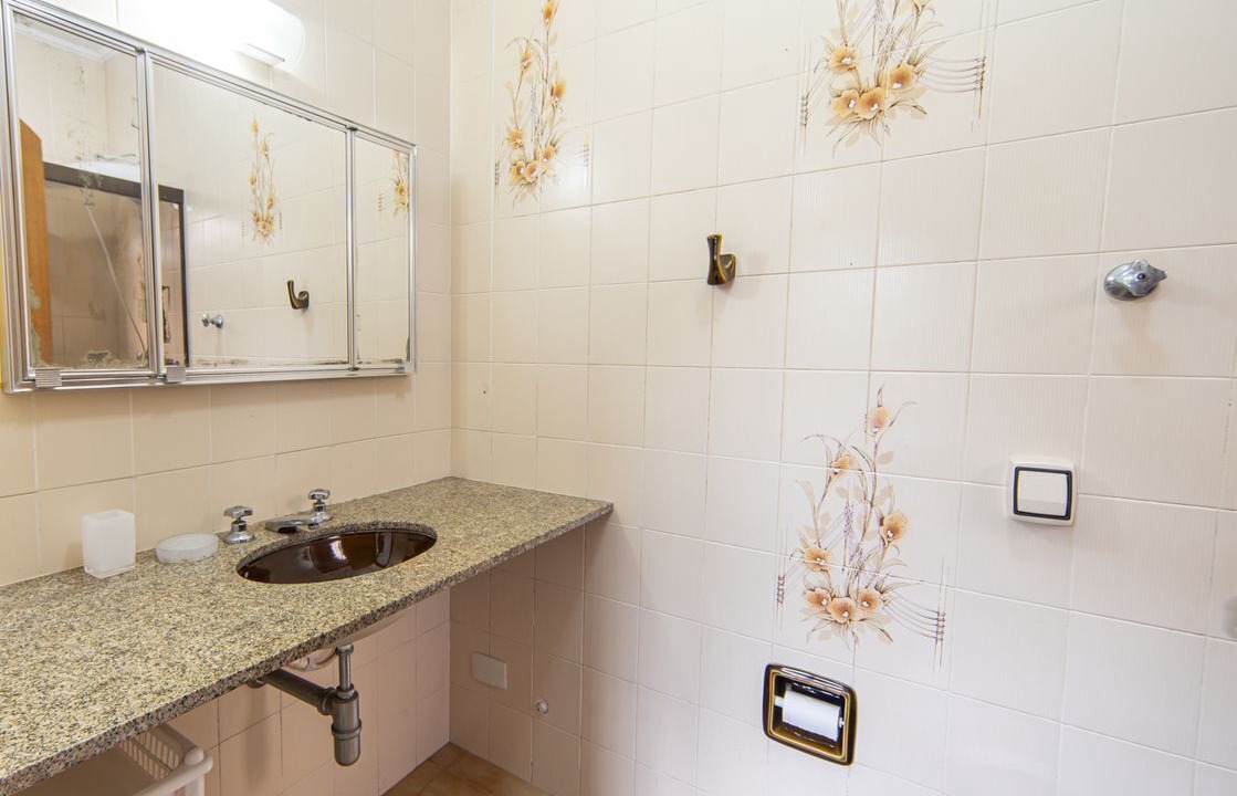 Photo of Bathroom in Balneario Praia do Pernambuco