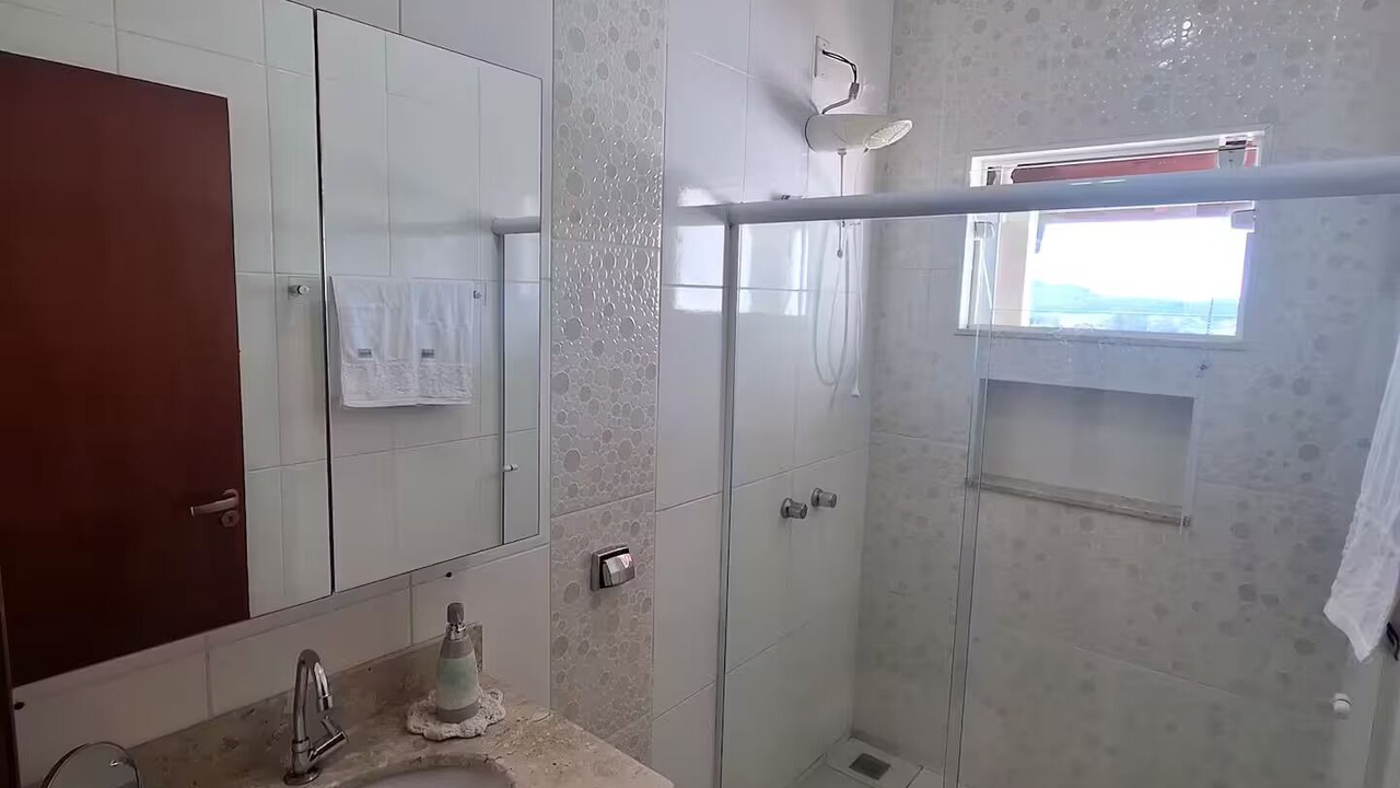 Photo of Bathroom in Espirito Santo Do Pinhal
