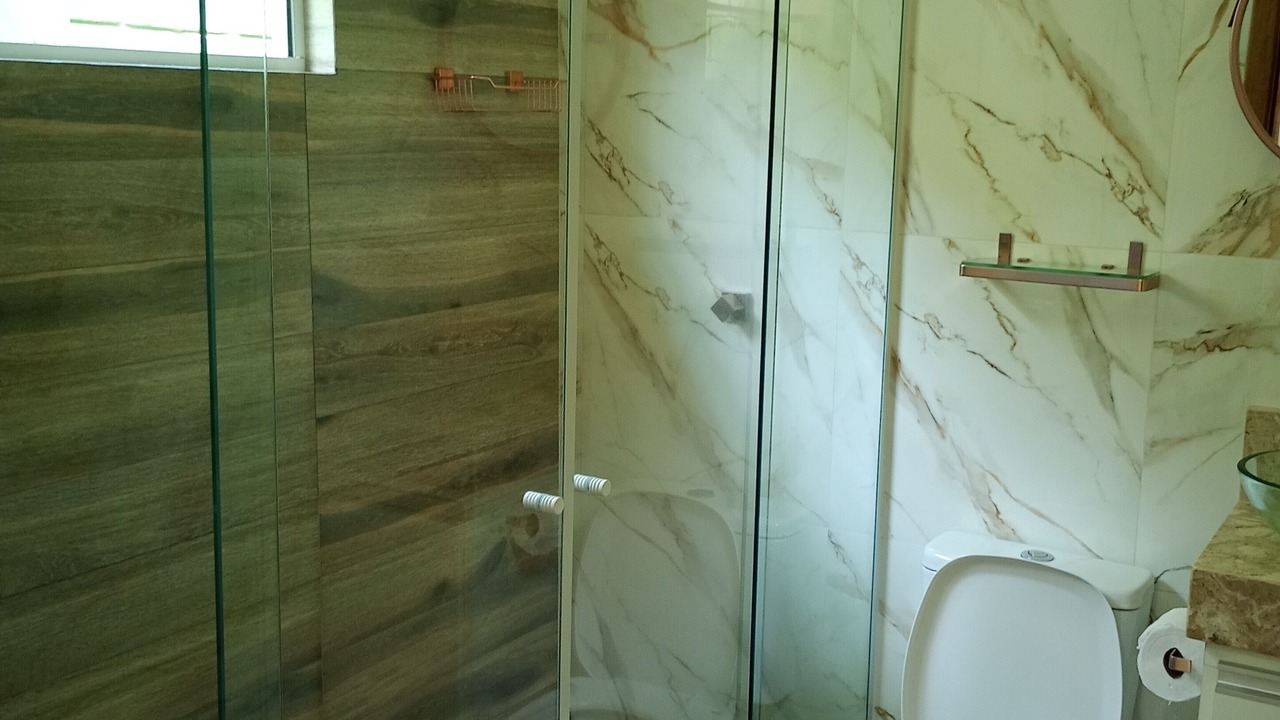 Photo of Bathroom in Igarata