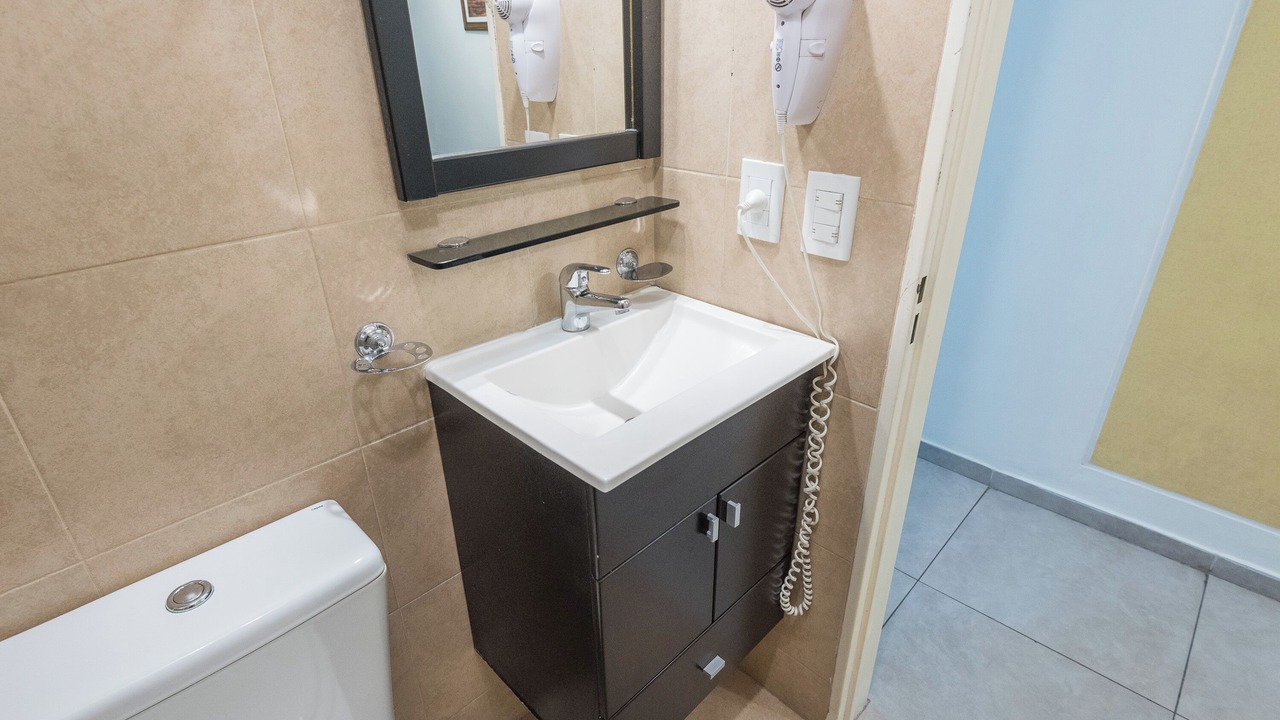 Photo of Bathroom in Congreso