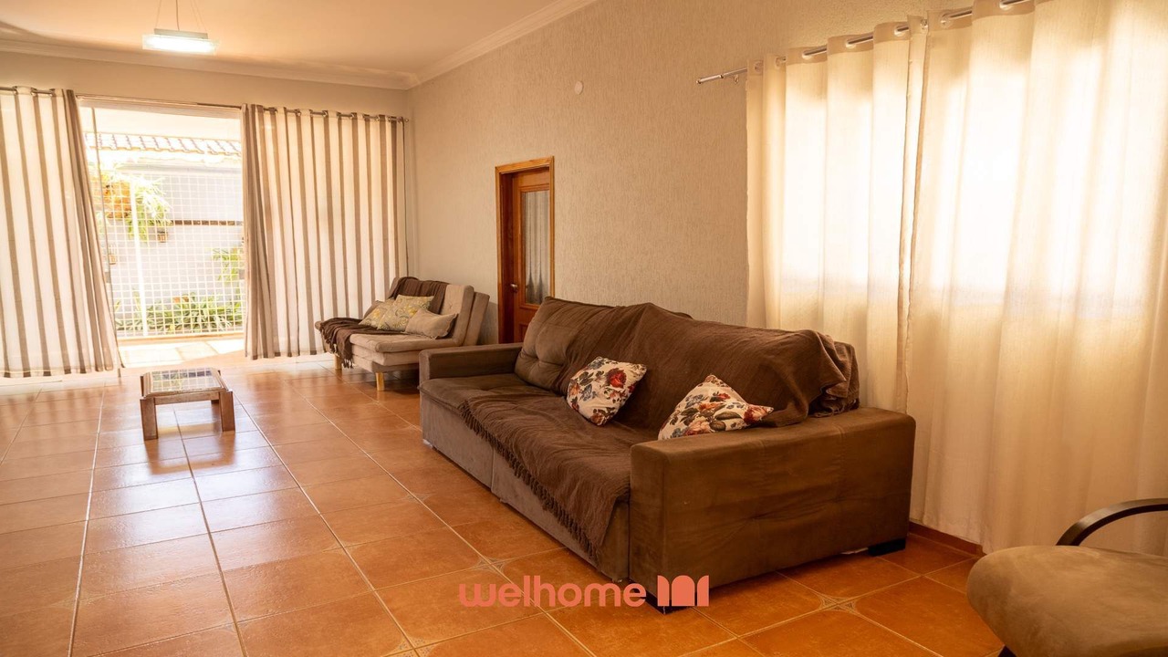 Photo of Livingroom in Penapolis