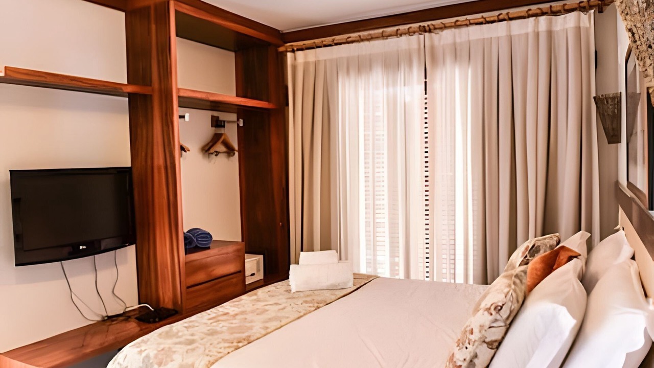 Photo of Bedroom in Veloso